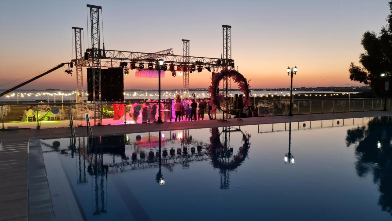 Sporkoey Hotel & Beach Club Darıca Eksteriør bilde